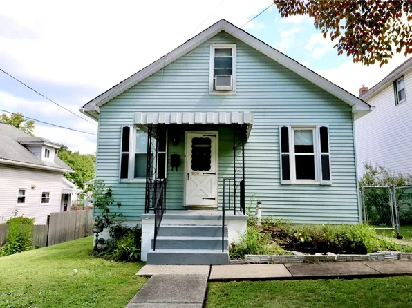 1029 School St, Coraopolis, PA 15108