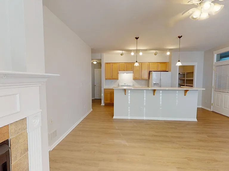 1610 Ames Ct #1 — Photo 7
