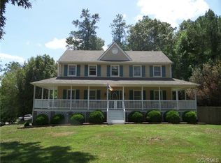 9201 Oak River Dr W, South Chesterfield, VA 23803