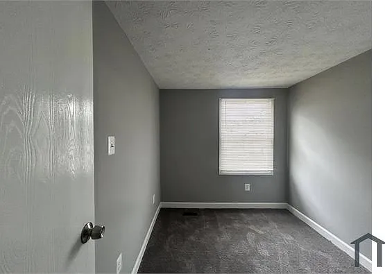 2607 S Paca St — Photo 8
