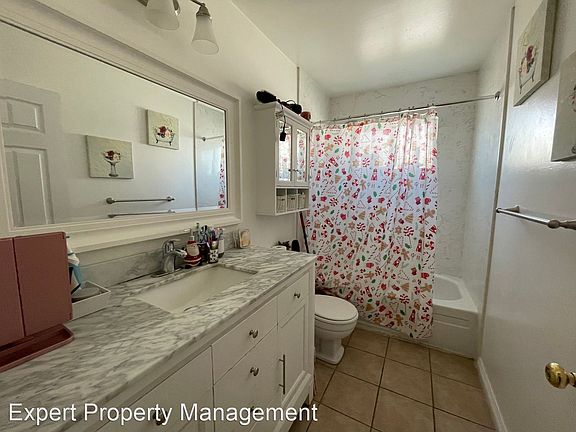 5th image of 1141 Grand Ave APT C