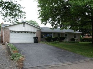 1420 Chippewa Dr, Allentown, PA 18104