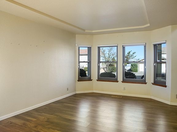 3rd image of 11316 Paseo Del Oso NE