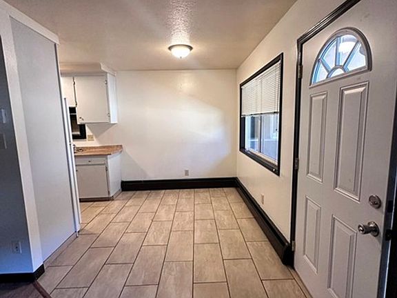 3rd image of 2544 Union St #6