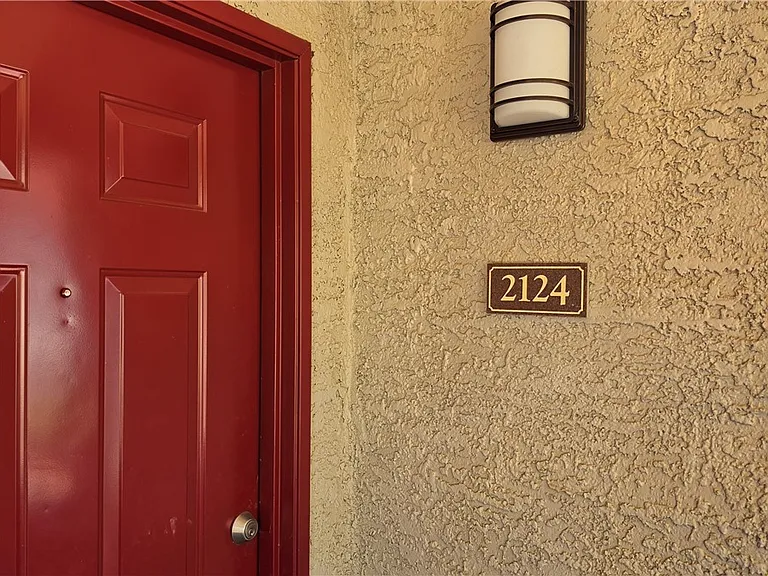 8600 W Charleston Blvd #2124 — Photo 2