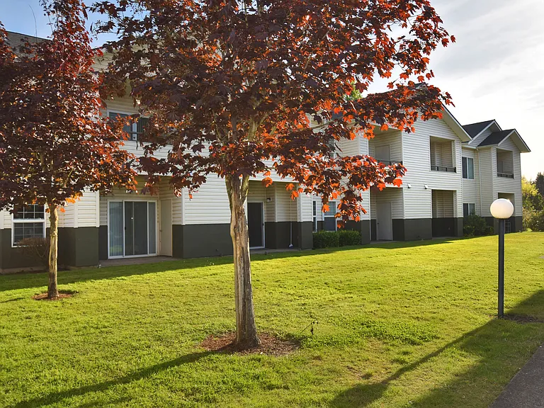 Fountain Valley Apartments — Photo 12