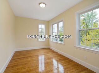 130 Roxbury St #1, Boston, MA 02119