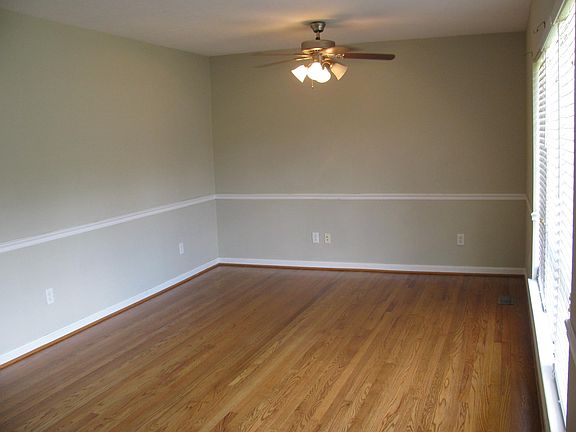 4th image of 3515 Park Ln