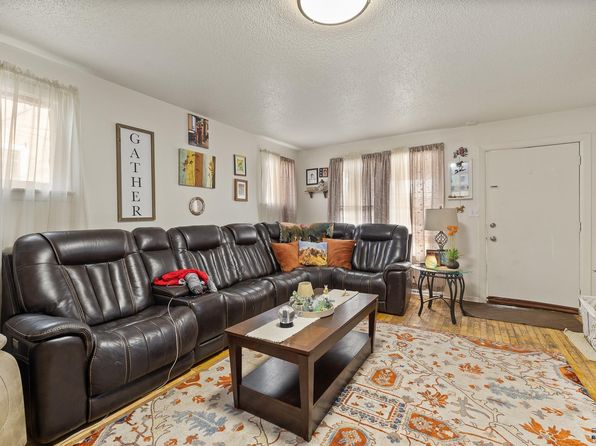 rapid-city-south-dakota-448449235 picture