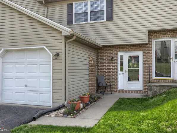 7247 Capital Dr, Harrisburg, PA 17111