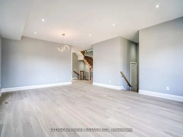 65B Saint Vincent St — Photo 8