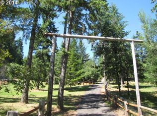 25075 Hall Rd, Cheshire, OR 97419