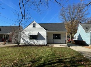 216 Westview Ave, Hubbard, OH 44425