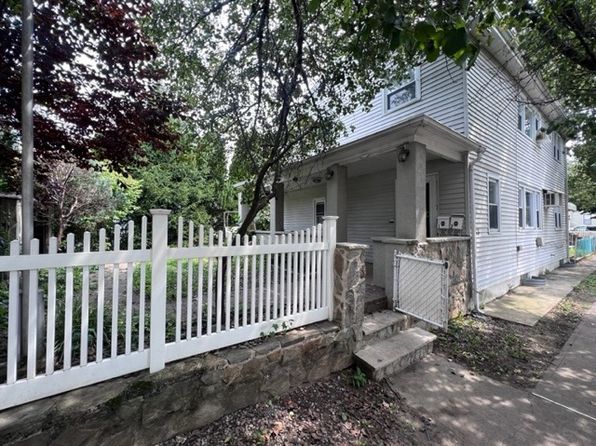 33 Maple Ave Floor 1