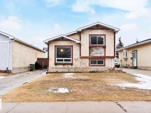 9806 180th St NW, Edmonton, AB T5T 3W1