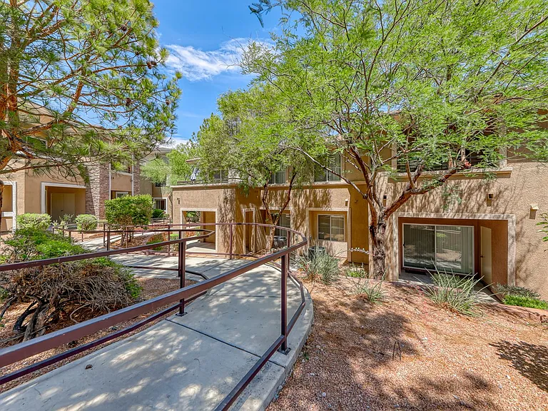 673 Peachy Canyon Cir #103 — Photo 50