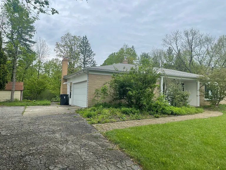 28305 Cannon Rd — Photo 1