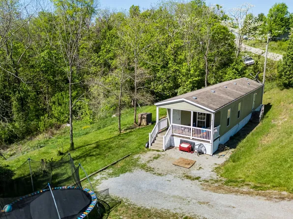 212 Wilder Ct, Warsaw, KY 41095