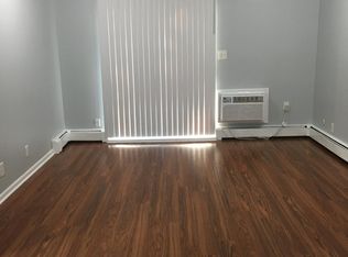 2000 Light Rd, Oswego, IL 60543