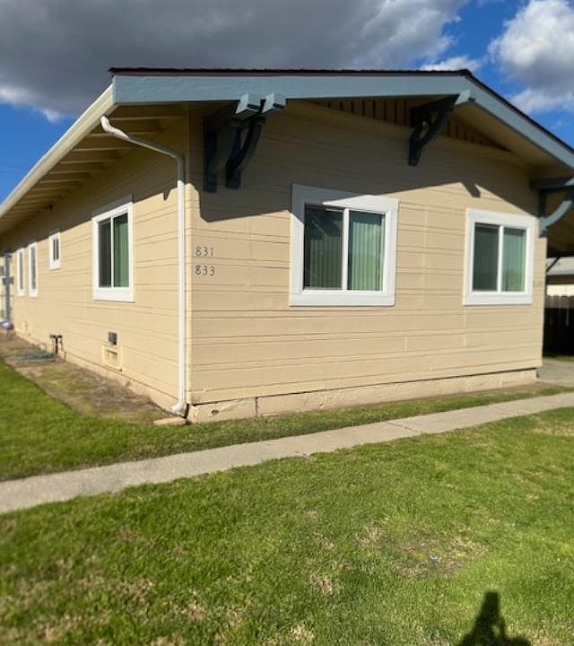 1st image of 831 W Marion St #831