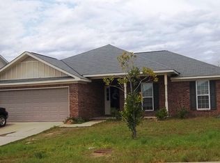 74 Brentwood Dr, Phenix City, AL 36869