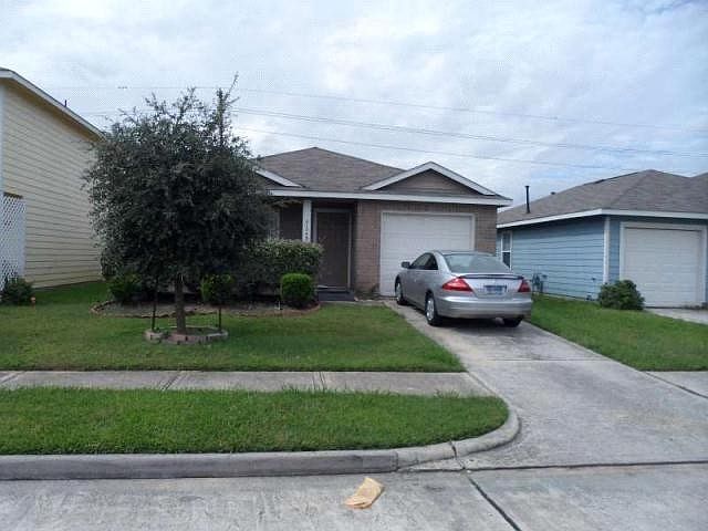 1st image of 21243 Grand Linden Ct