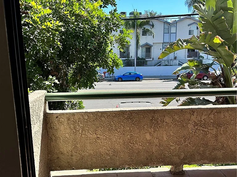 14801 Nordhoff St #14801 — Photo 19