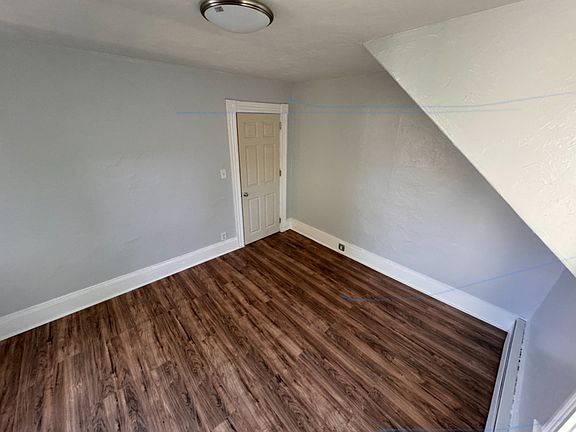 4th image of 83 Cottage St Floor 3