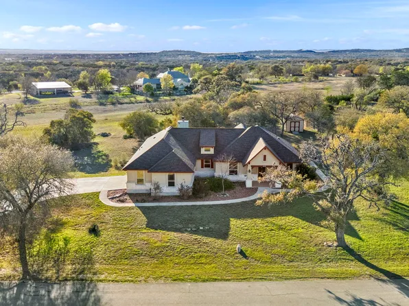 414 Rio Circle, Pipe Creek, TX 78063