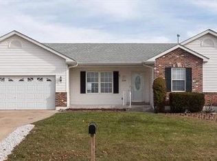 1378 S Main St, Troy, MO 63379