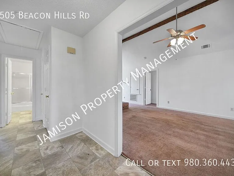 8505 Beacon Hills Rd — Photo 2