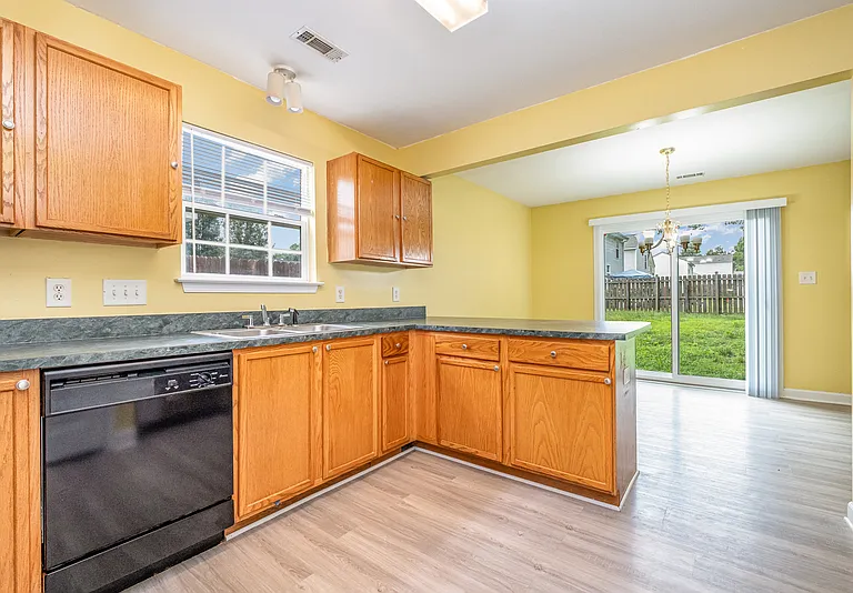 9026 Tibble Creek Way — Photo 17