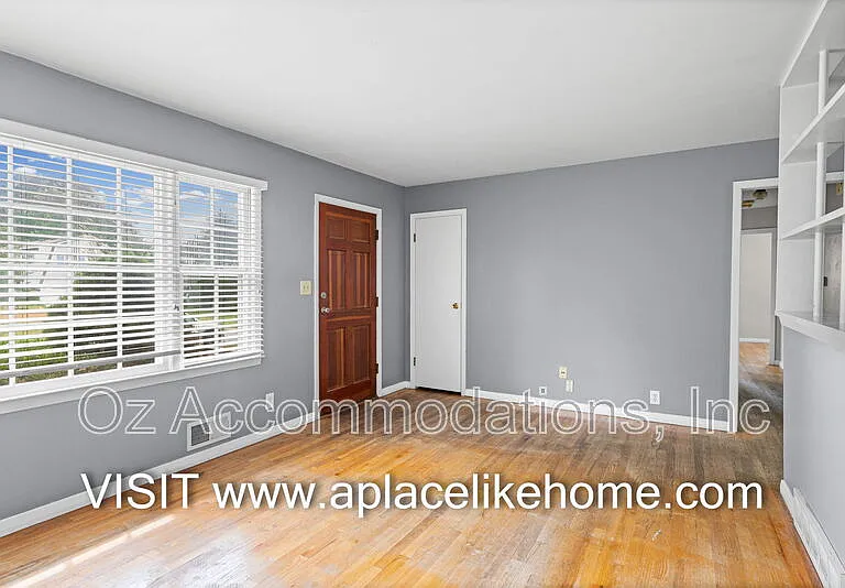 8810 Benson St — Photo 6