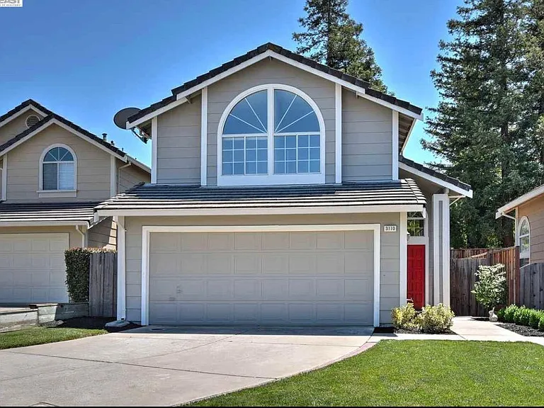 3110 Half Dome Dr — Photo 1
