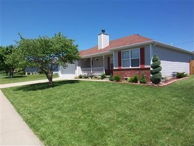 456 N Basswood Ave, Republic, MO, 65738