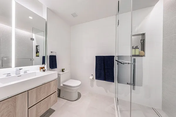 Rented by Bold Marketing | media 19