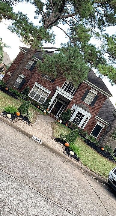 1st image of 4402 Deerfield Village Dr
