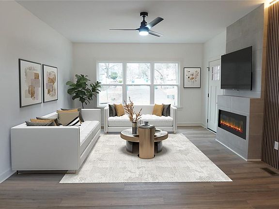 4th image of 708 Rochelle Dr SW