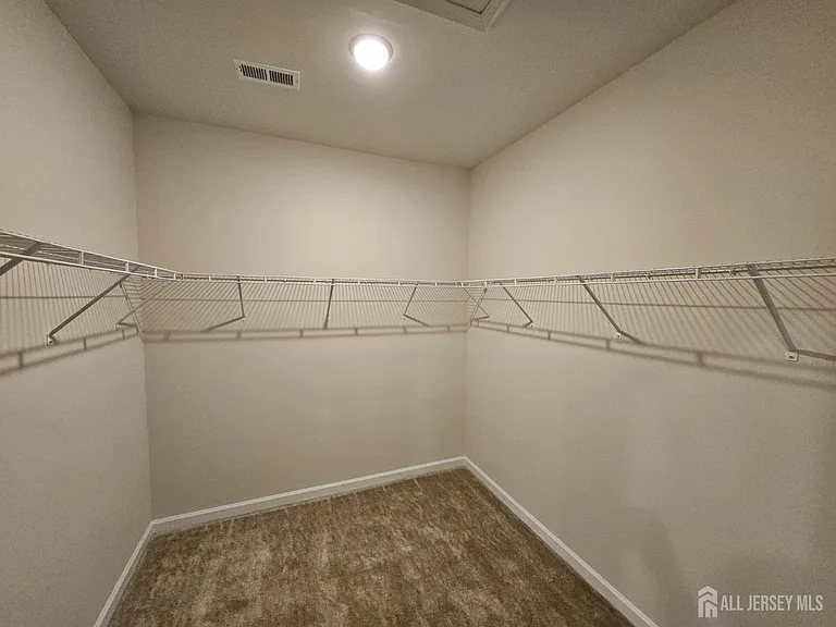 605 Parker Blvd — Photo 16