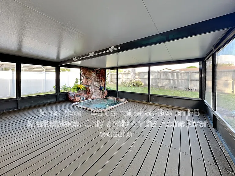 8163 Village Green Rd — Photo 17