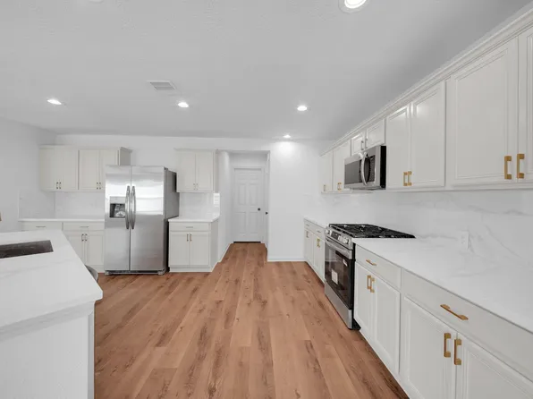 4322 Lake Cypress Cir, Houston, TX 77068