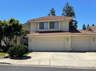 2156 Windsor Ave, Clovis, CA 93611
