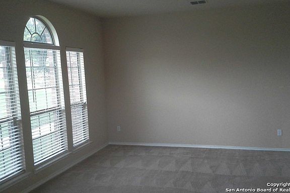 4th image of 27815 George Obrien