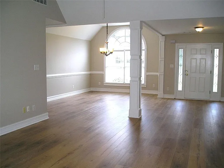 2830 The Terraces Way — Photo 6