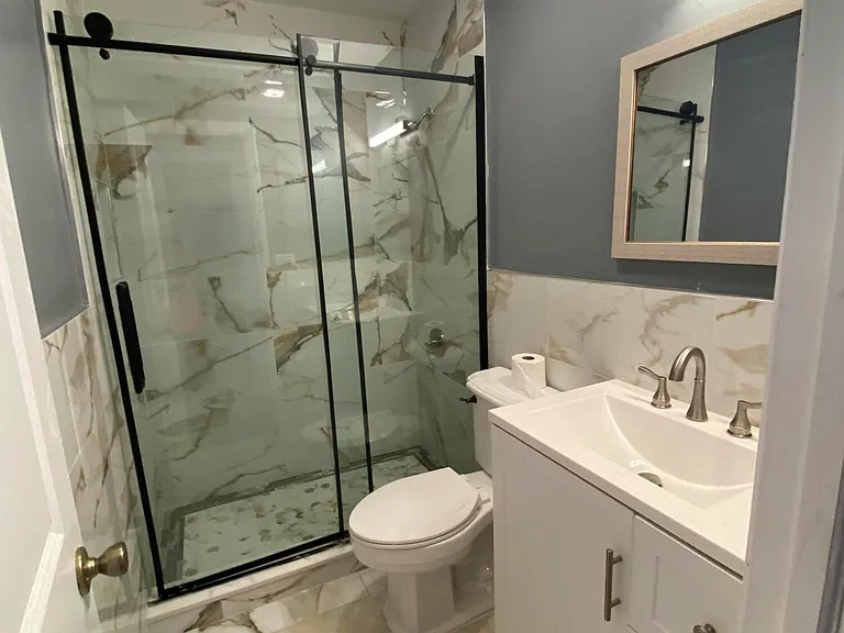 207 Bristol Ln #207 — Photo 14
