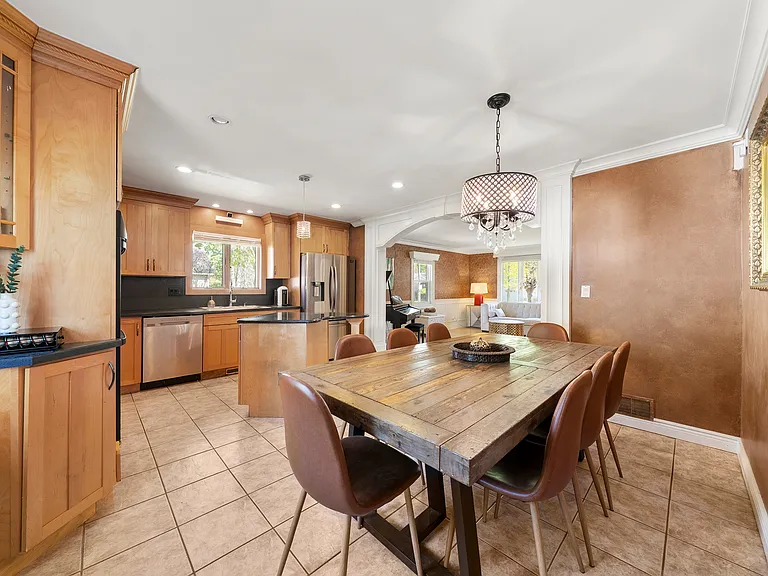 38 Carlson Ct — Photo 21