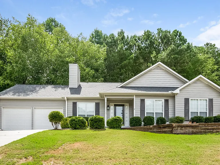520 Brooksdale Dr — Photo 1