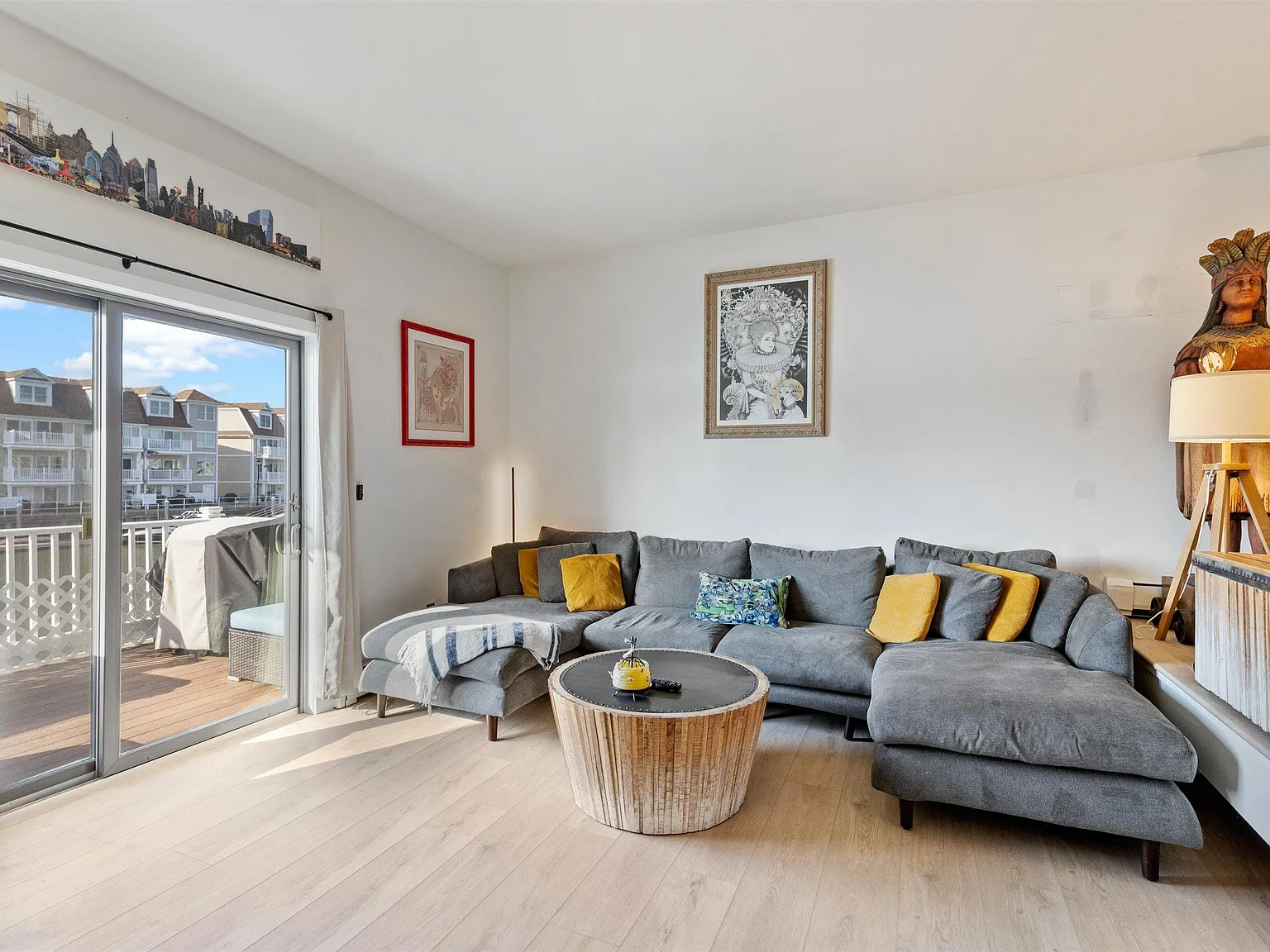 2 bed, 2.5 bath, $3,500 — Photo 4