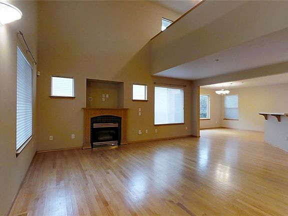 3rd image of 1476 Bobs Hollow Ln