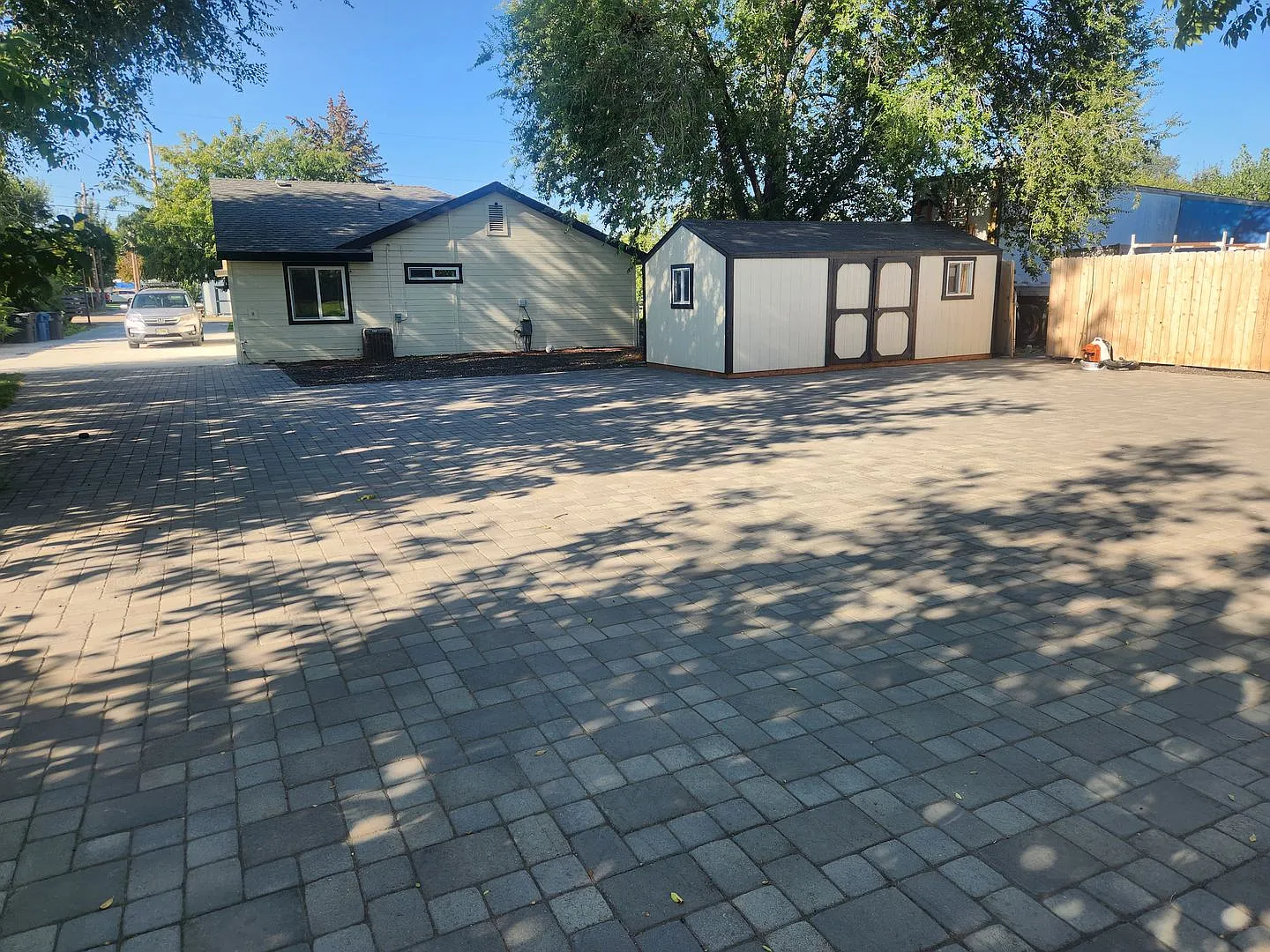 3 bedroom home 1/2 acre. No HOA — Photo 3